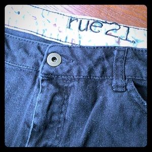 Rue 21 black shorts